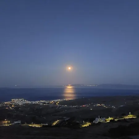 Horizon View In Arnados Apartment *