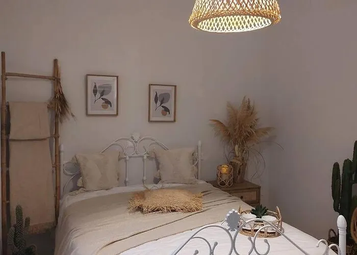 Horizon View In Arnados شقة