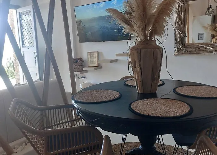 Horizon View In Arnados شقة *